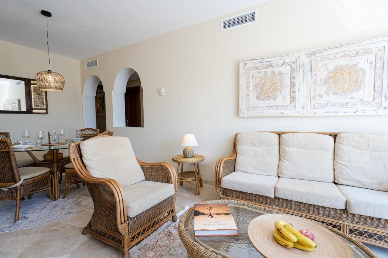 Costalita Beach Apartment Estepona Extérieur photo