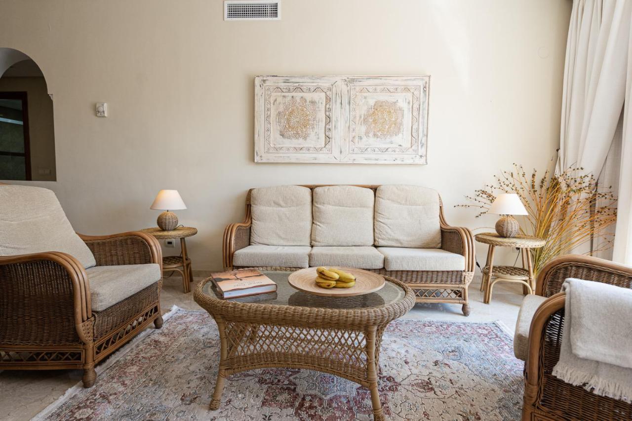 Costalita Beach Apartment Estepona Extérieur photo