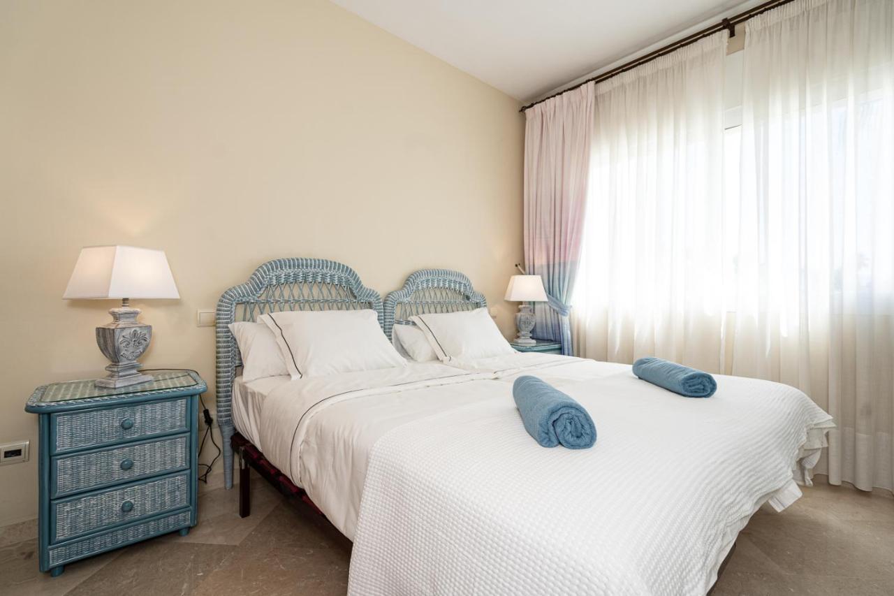 Costalita Beach Apartment Estepona Extérieur photo